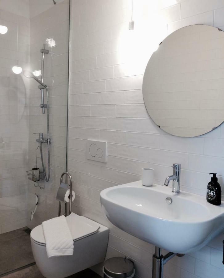 Casa Bibiana Lägenhet Koper Exteriör bild
